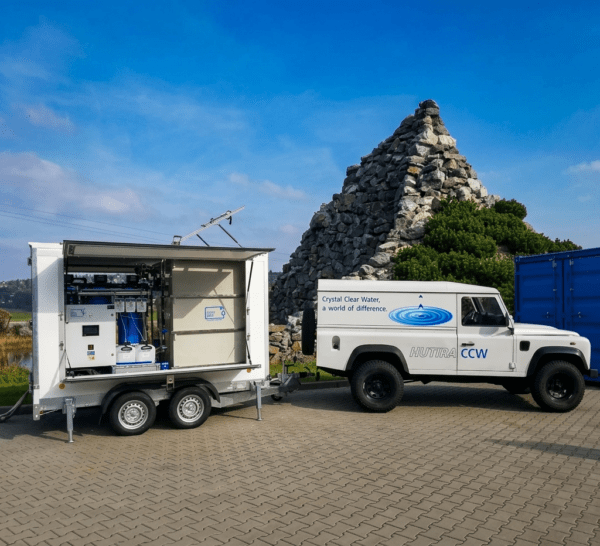 ​​Mobile WaterTreatment Trailer Unit 500 RO CCW  | HUTIRA VISION